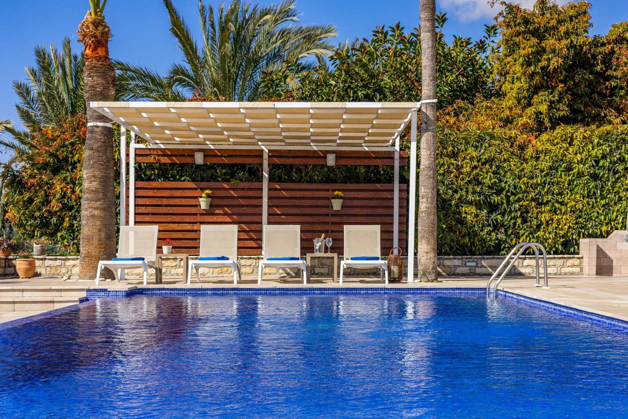 Villa Chrysta Agios Theodoros Eksteriør billede